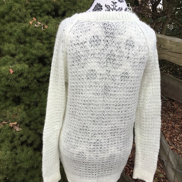 Sweater - Picture 4 of 7